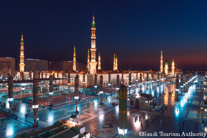 夜の預言者のモスク