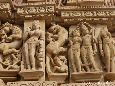 アジャンタ・エローラ2大遺跡とカジュラホ遺跡・インド世界遺産の旅